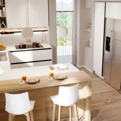 Cucina moderna con isola in legno, sgabelli bianchi e elettrodomestici integrati. Ottime idee cucina per un ambiente luminoso e funzionale.