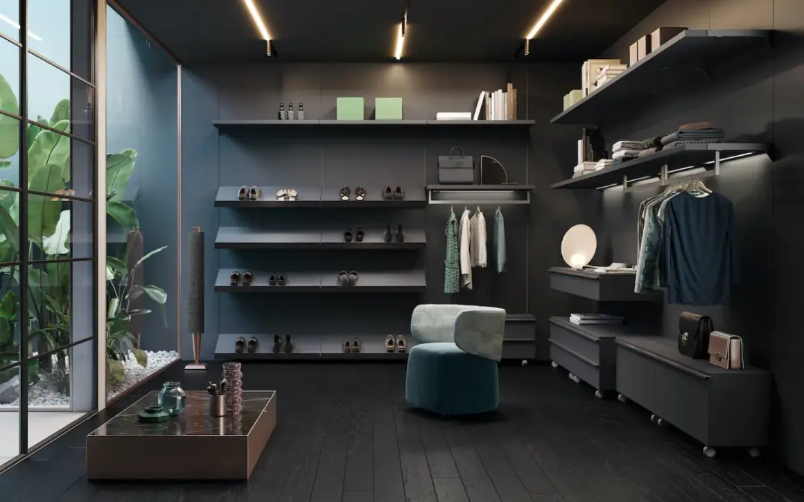 Armadio moderno con mensole aperte per organizzare scarpe e vestiti, senza cassetti. Un invito a organizzare armadio senza cassetti con stile.